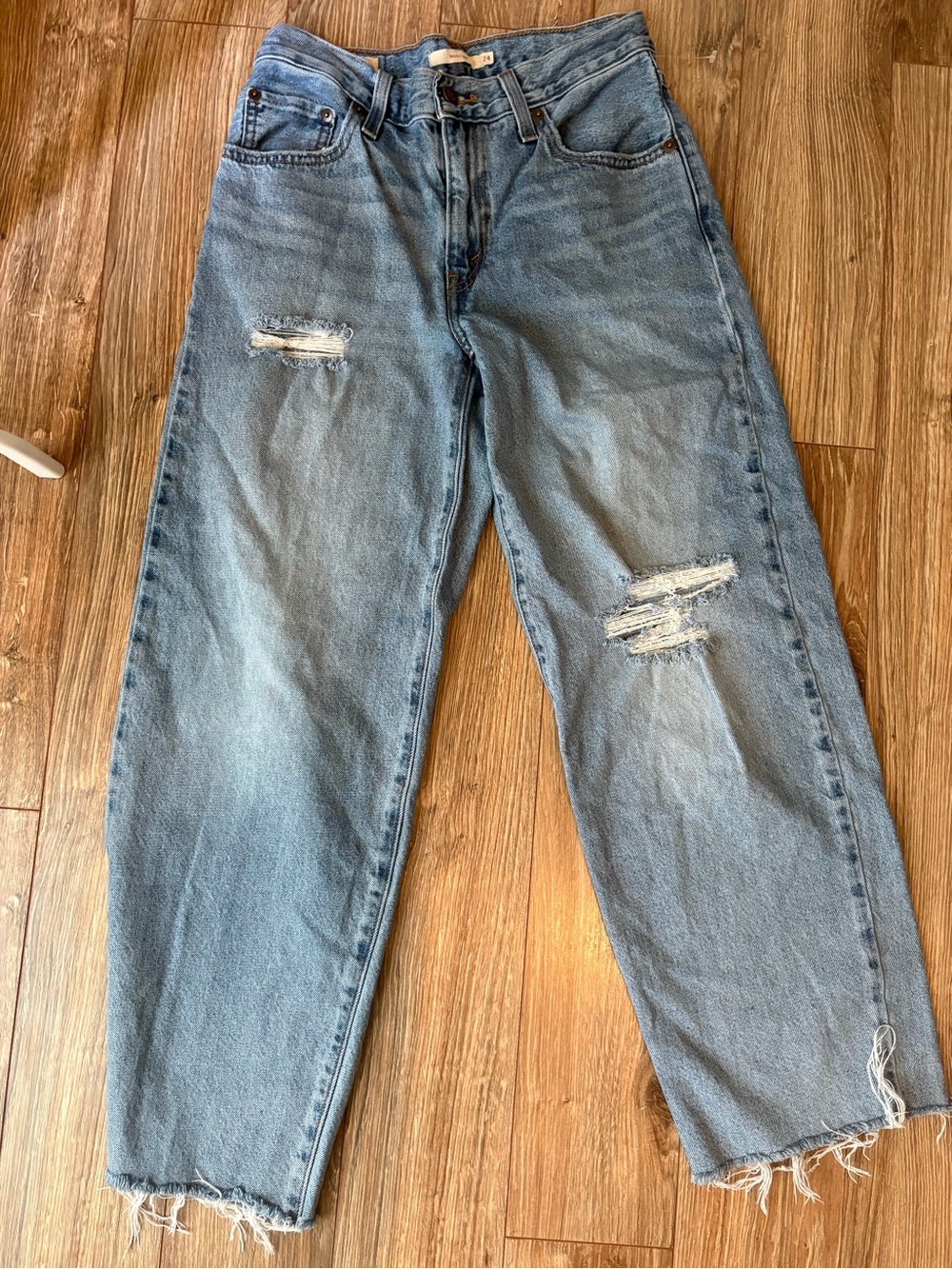 Levi’s Distressed Light Blue Women's High-Rise Jeans